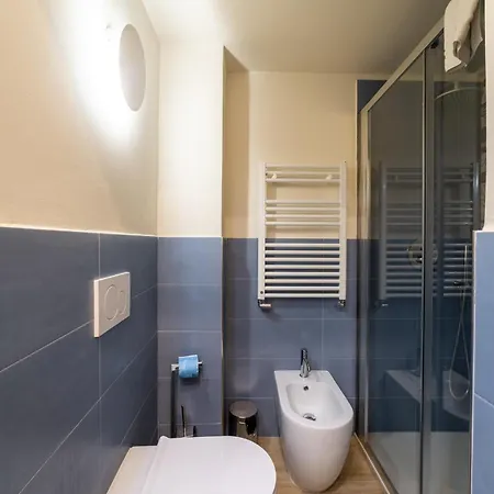 Via Deineri 22 * Florens