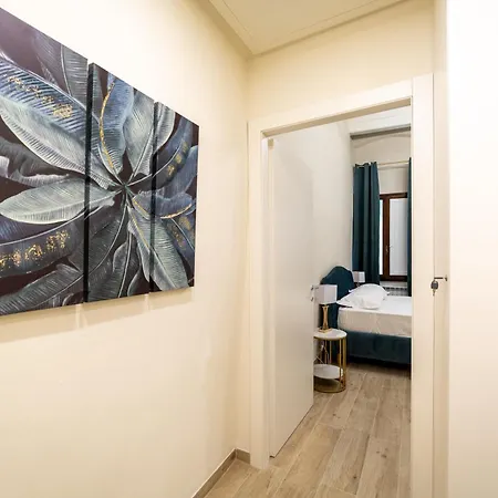 Lägenhet Via Deineri 22